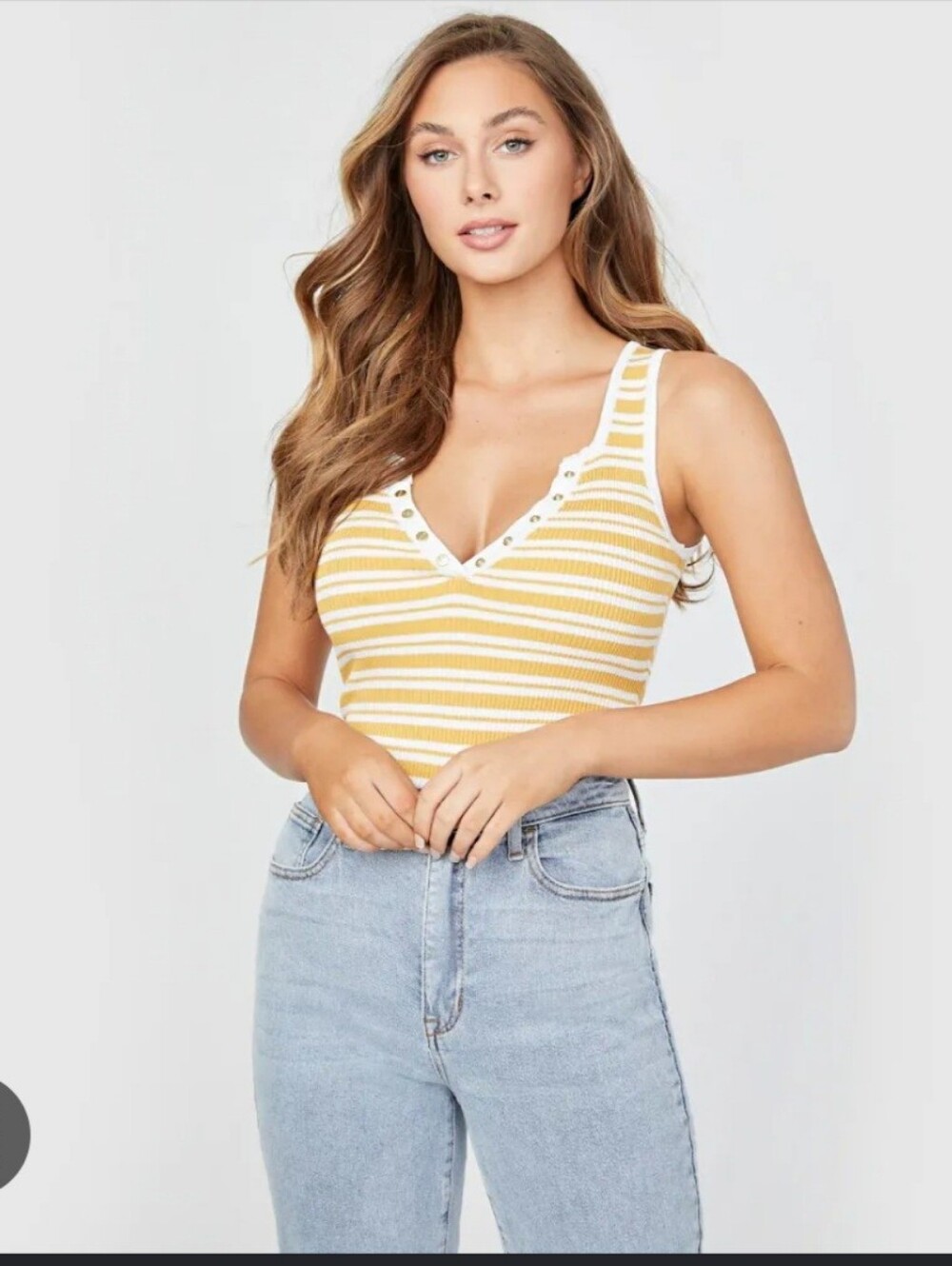 GUESS Womens Xs Striped Mustard & White V-Neck Ribbed Tank Top/Body Suit